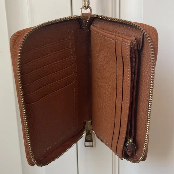 Tory Burch Wristlet - Picture 4 of 8